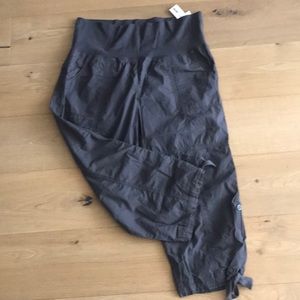 COPY - Calvin Klein Capri Pants (XL)